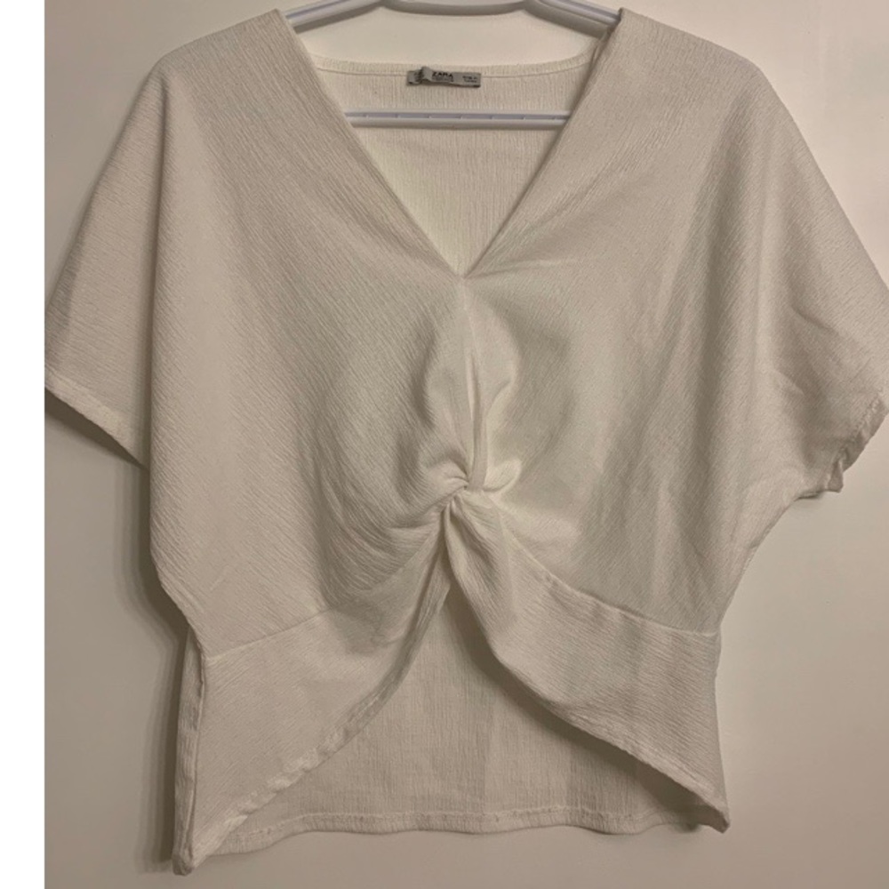Zara women’s crop top NWOT